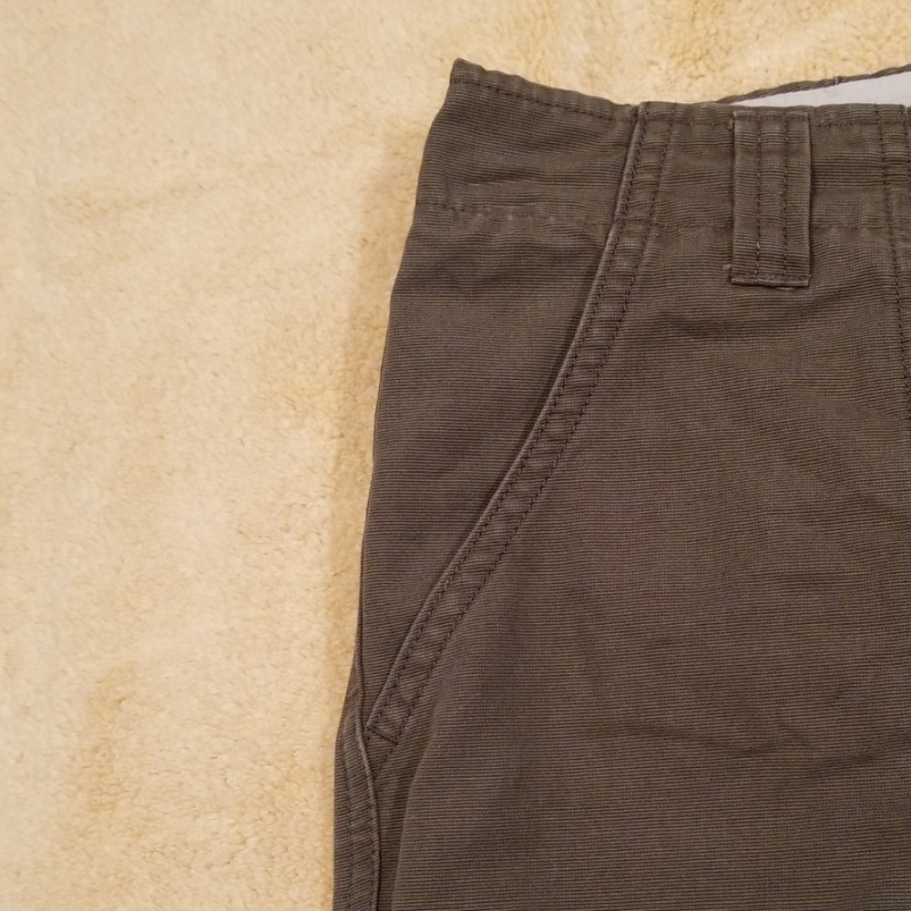 Columbia Women's Dark Green Shorts in Size 6 - Picture 4 of 8